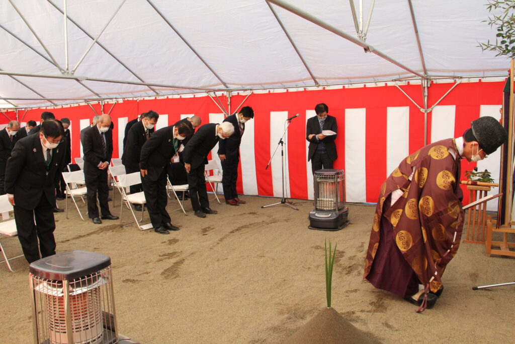 神事厳かに　支店起工式