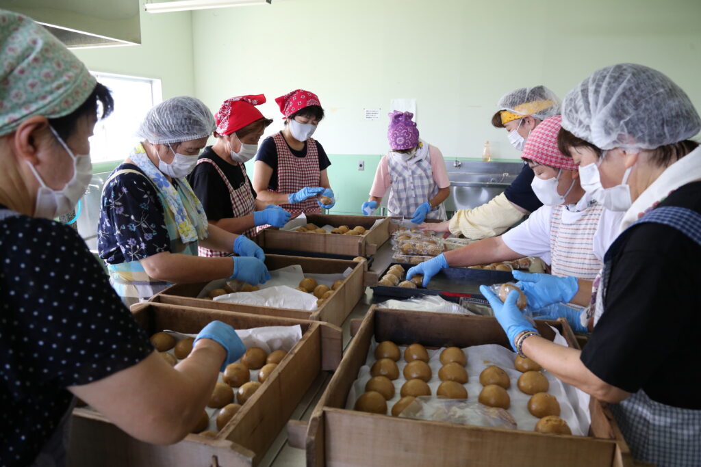 <久々のまんじゅう作り　